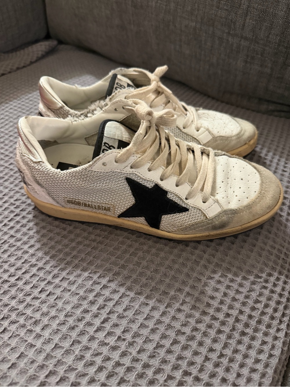 Authentic Golden Goose Balkstar White Leather Sneakers with Black Star Size 37 7